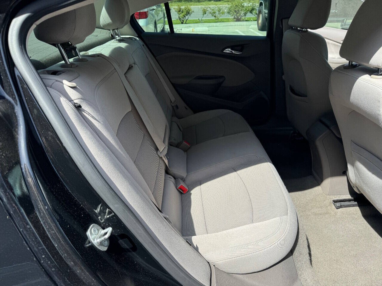Used 2016 Chevrolet Cruze LT w/ Convenience Package FWD image 15
