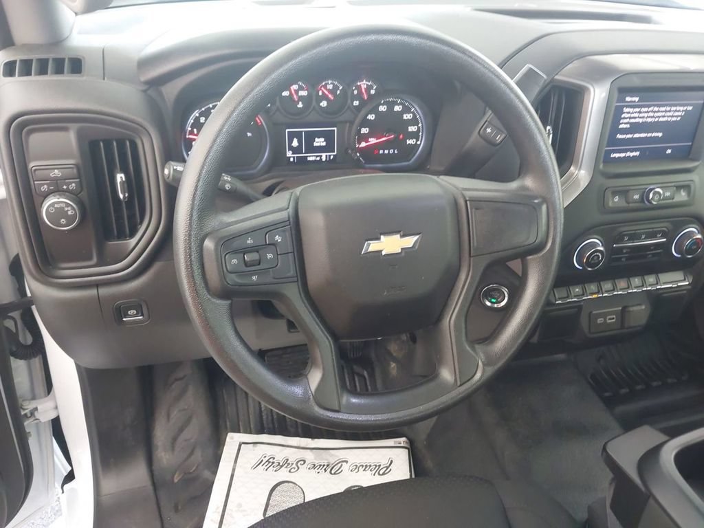 Used 2025 Chevrolet Silverado 1500 W/T RWD image 16
