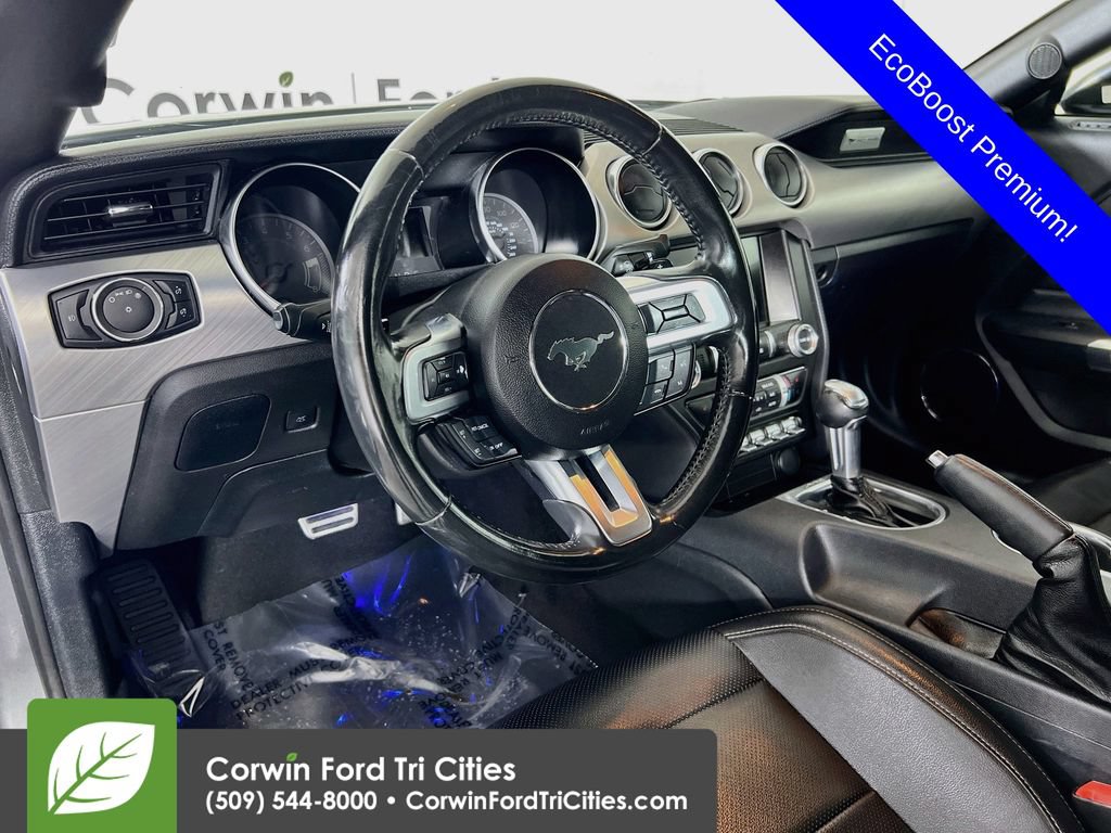 Used 2021 Ford Mustang Premium RWD image 3
