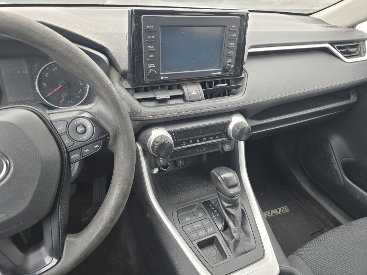 Certified 2021 Toyota RAV4 LE AWD/4WD image 11