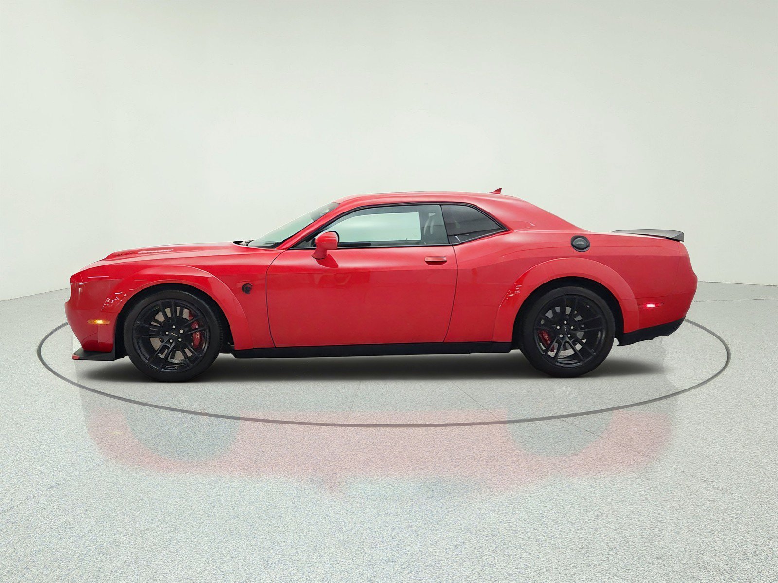 Used 2022 Dodge Challenger SRT Hellcat RWD image 8