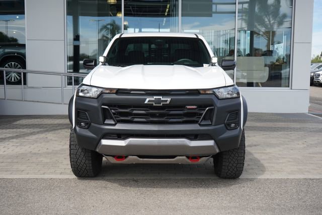 Used 2024 Chevrolet Colorado Trail Boss w/ Technology Package image 3