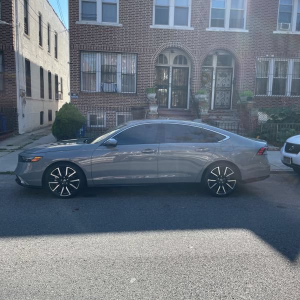 Used 2023 Honda Accord Touring image 16