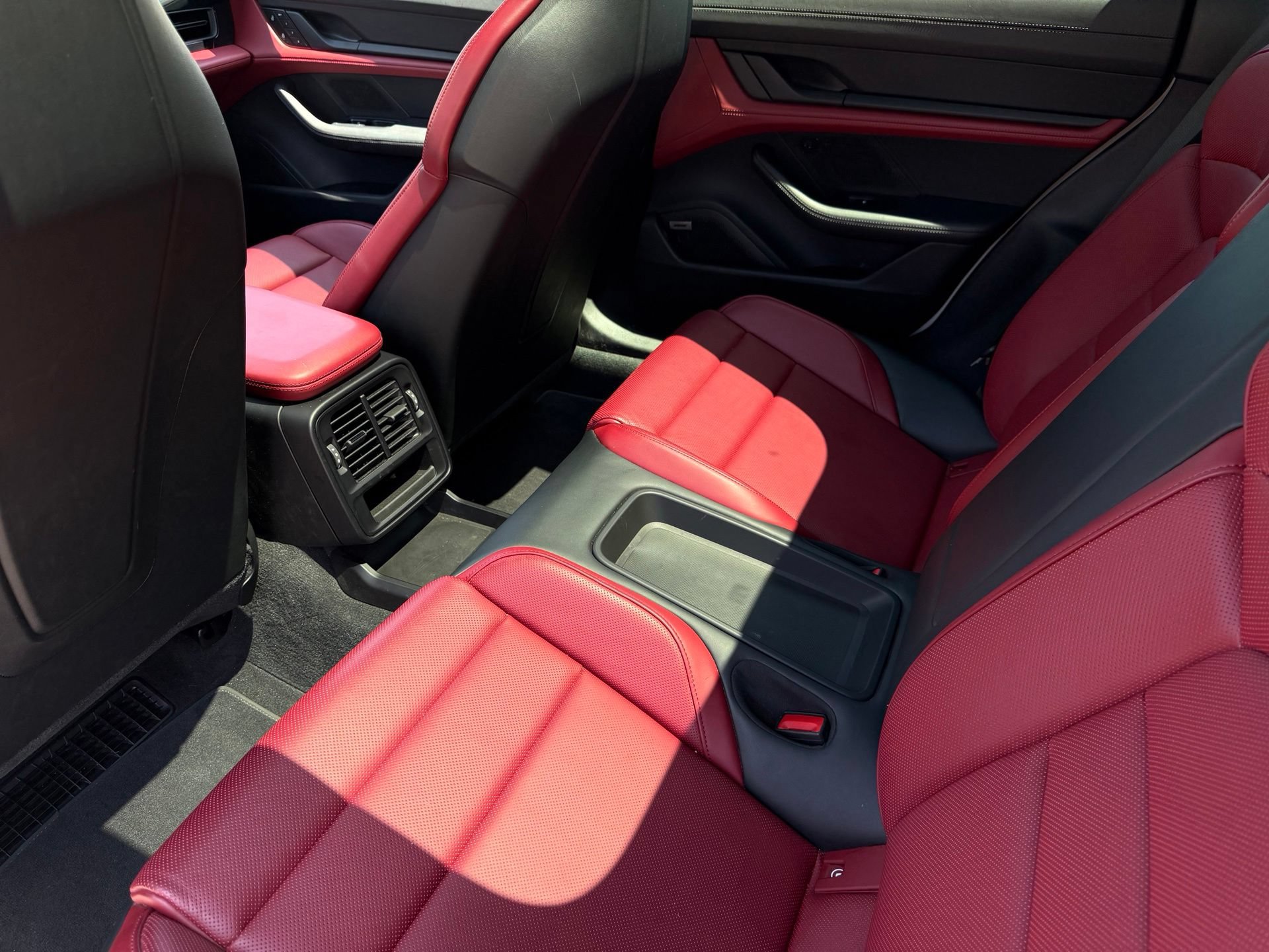 Certified 2023 Porsche Taycan RWD image 29