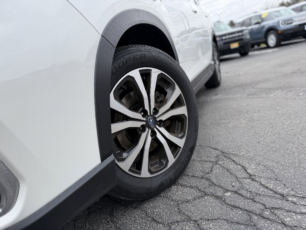 Used 2019 Subaru Forester Limited image 2