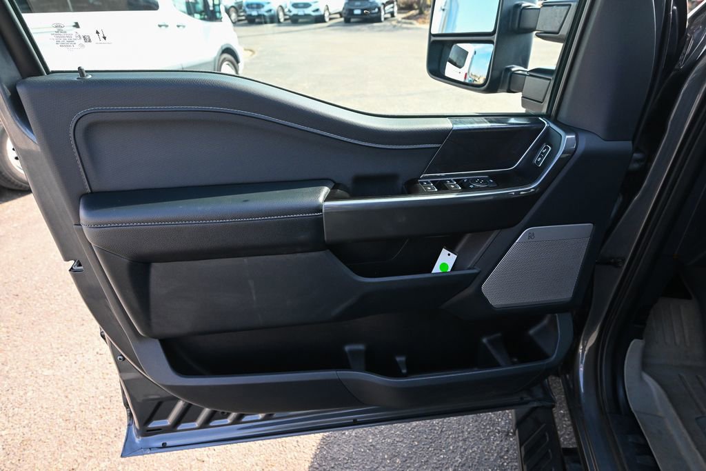 Used 2022 Ford F150 XLT w/ Equipment Group 302A High image 19