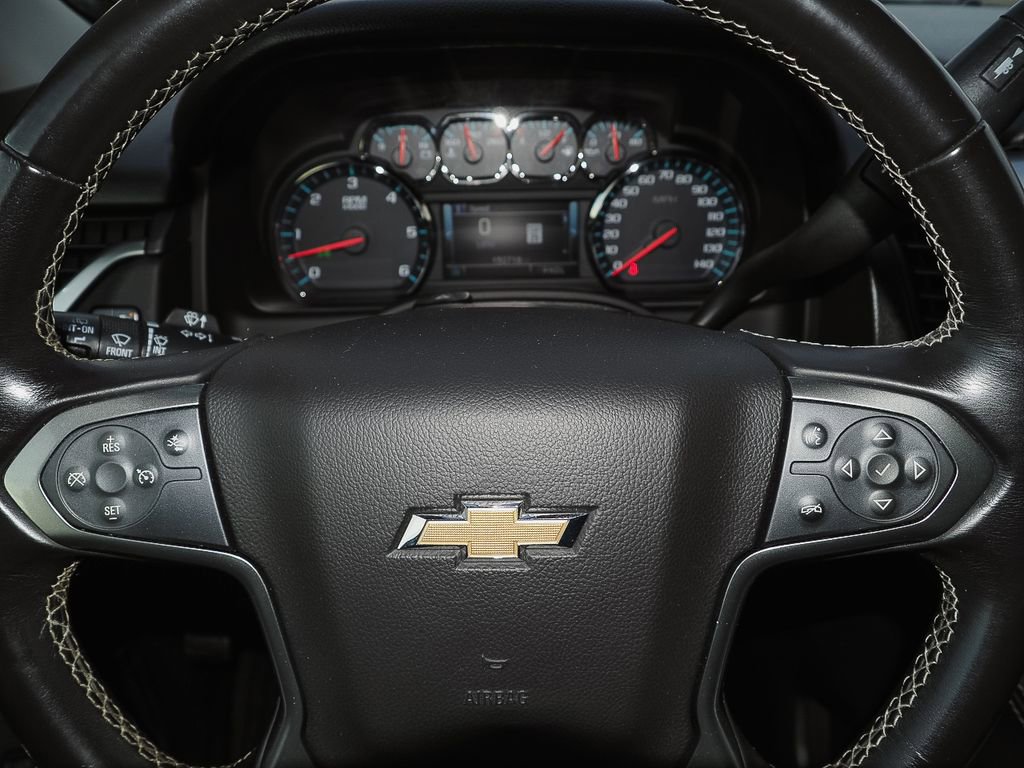 Used 2018 Chevrolet Suburban LT image 33