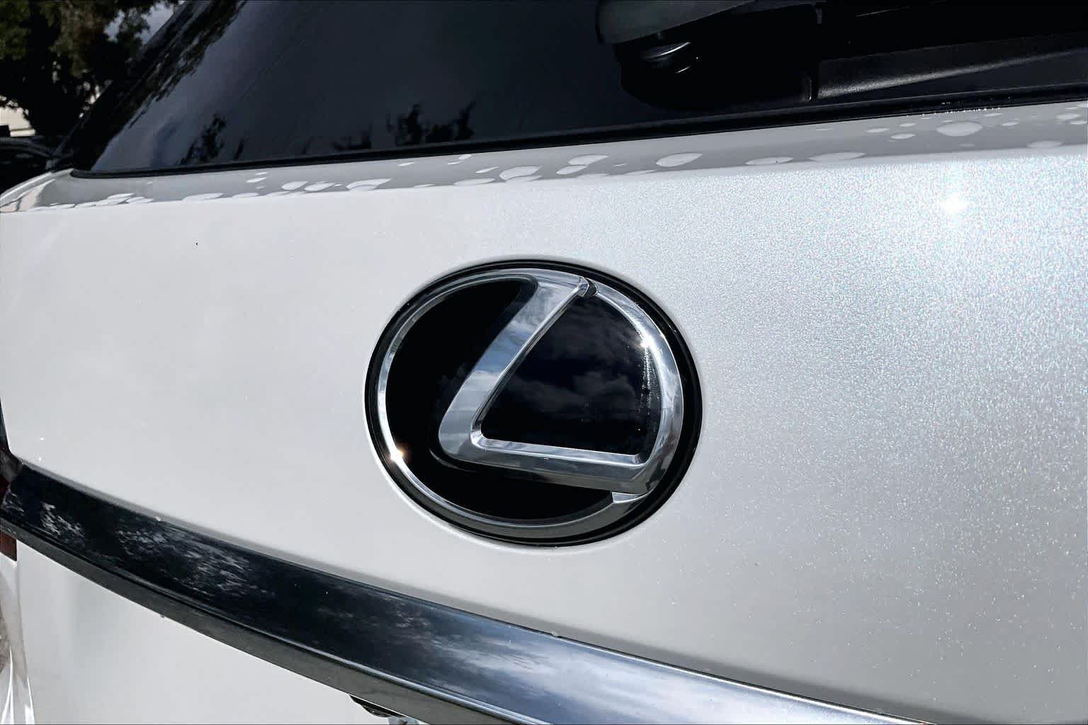 Used 2022 Lexus RX 350L FWD w/ Premium Package image 31