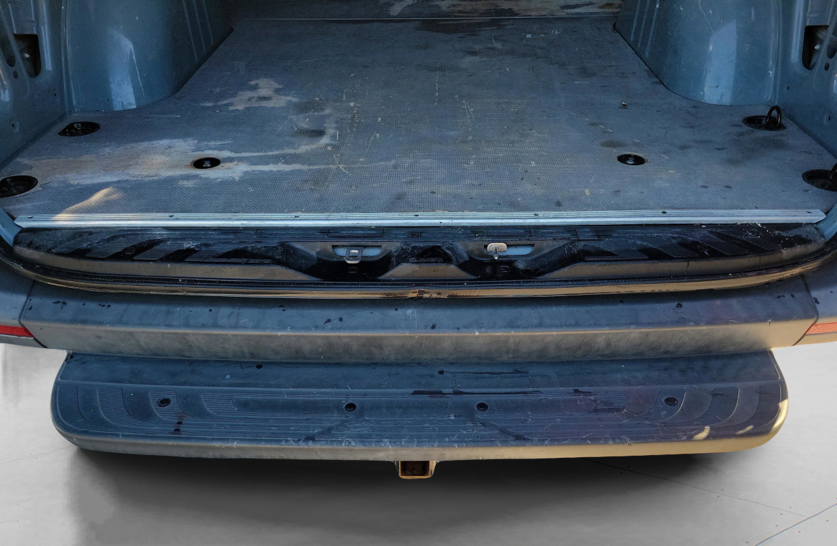 Used 2021 Mercedes-Benz Sprinter 144 Cargo image 24