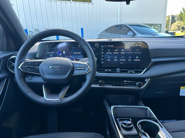 New 2027 Chevrolet Equinox LT w/ Midnight Edition AWD/4WD image 10