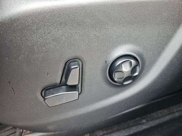 Used 2017 Jeep Cherokee Latitude w/ Comfort & Sound Group image 18