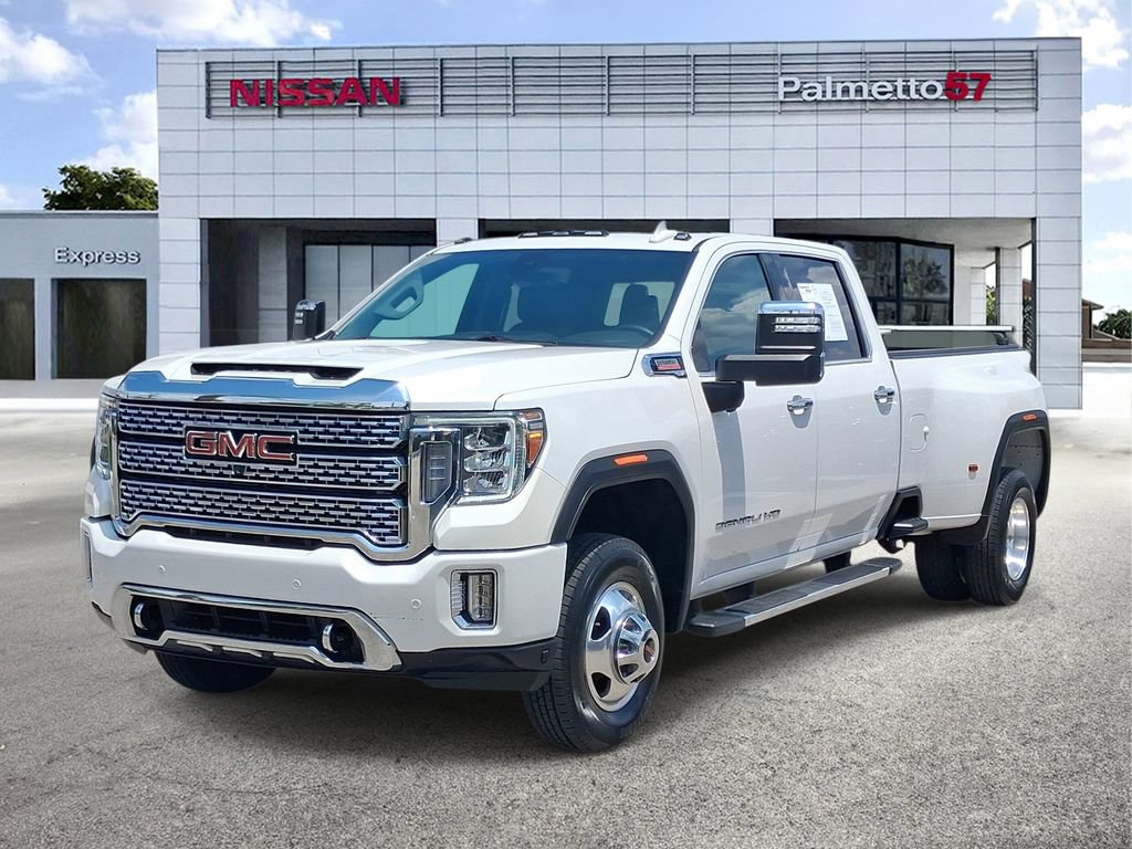 Used 2023 GMC Sierra 3500 Denali AWD/4WD image 3