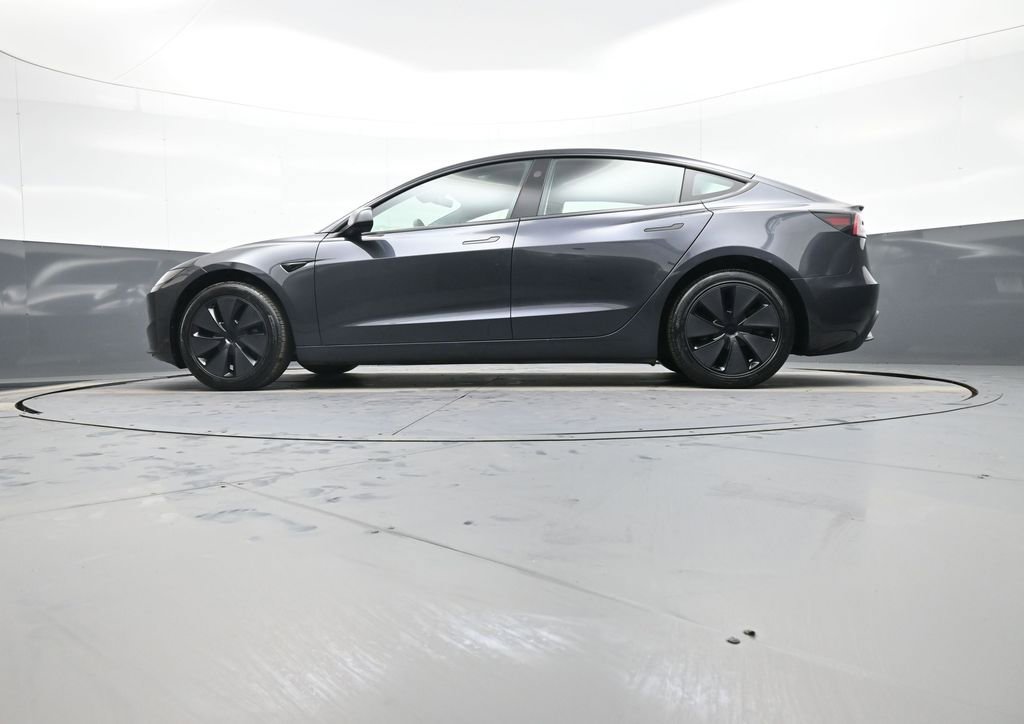 Used 2025 Tesla Model 3 Long Range image 35