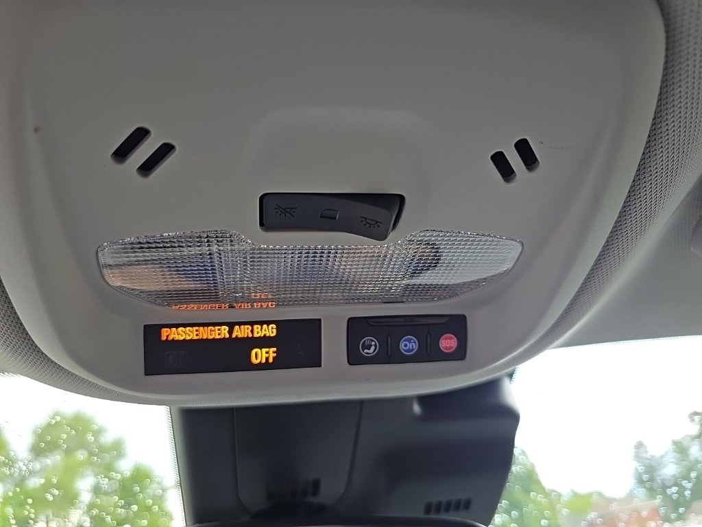 Used 2024 Chevrolet Trax LT w/ Driver Confidence Package image 26