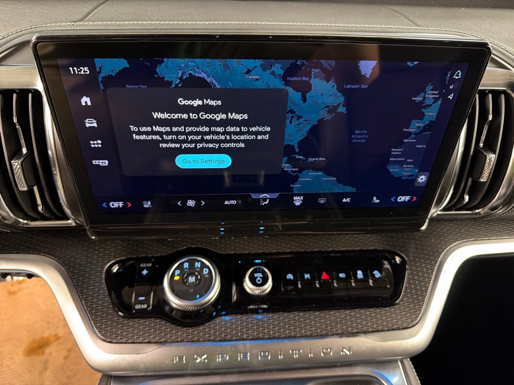 New 2027 Ford Expedition Platinum w/ Stealth Appearance Package AWD/4WD image 11
