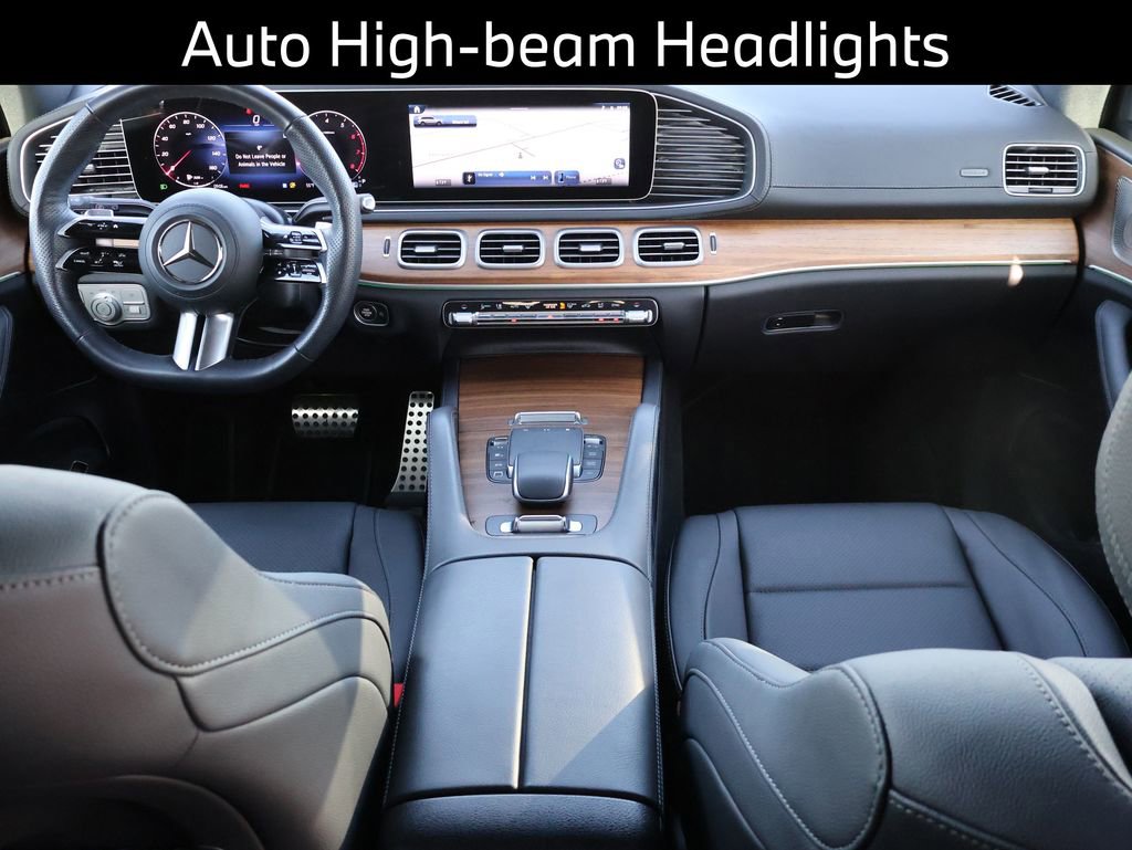 Used 2025 Mercedes-Benz GLS 450 4MATIC image 17