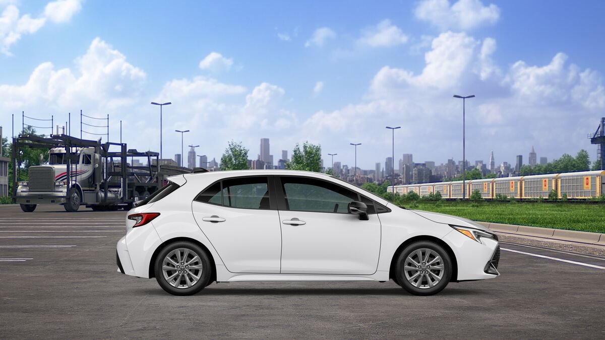 New 2026 Toyota Corolla SE image 12