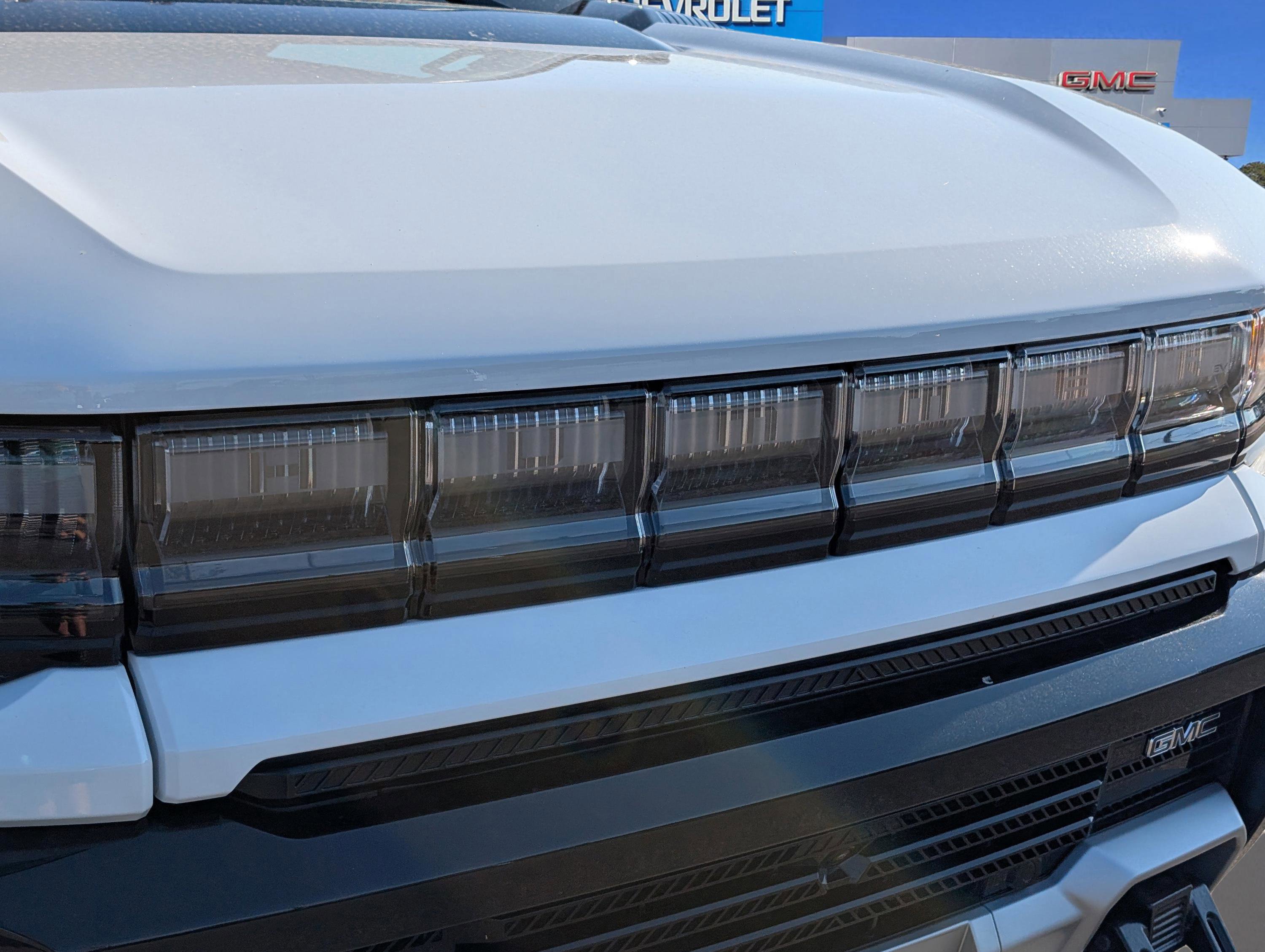 New 2026 GMC Hummer EV 4x4 Crew Cab image 5