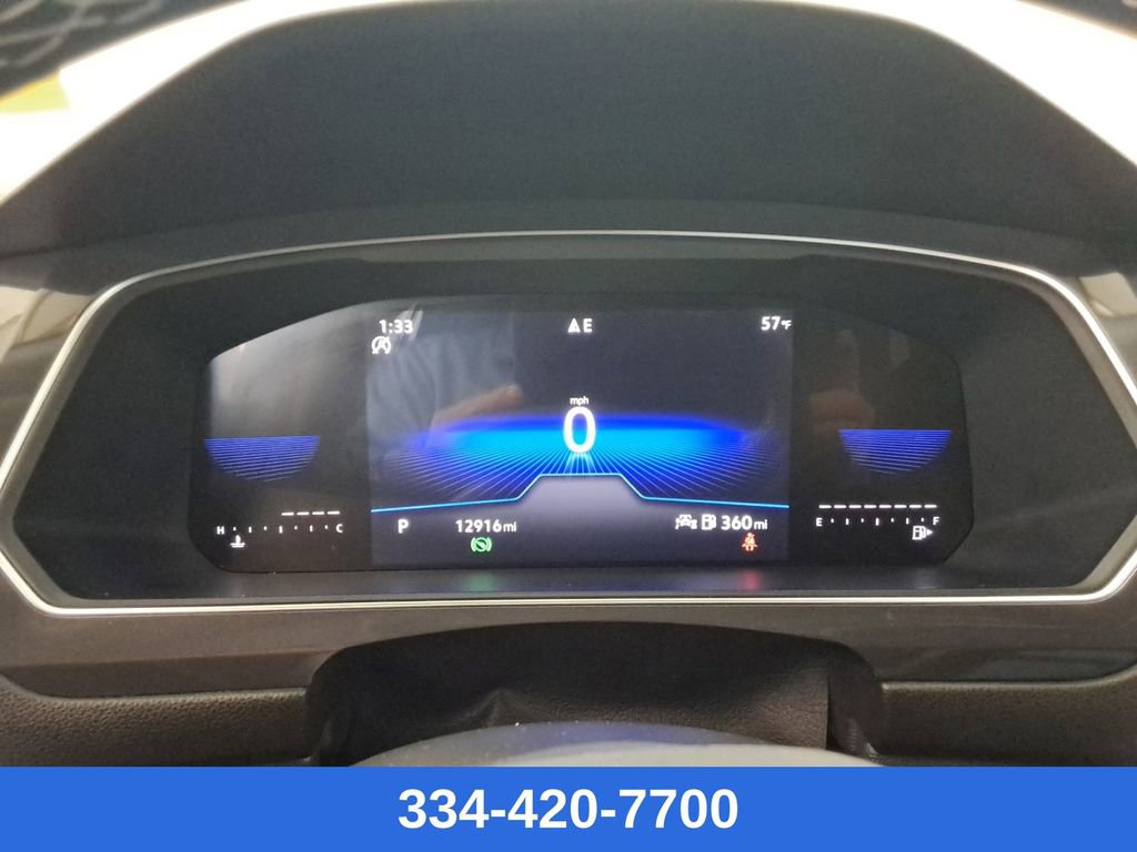 Used 2023 Volkswagen Tiguan SE image 10