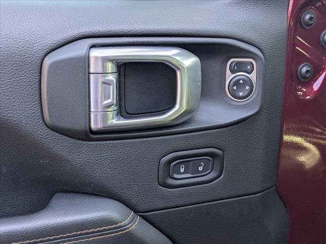 Used 2021 Jeep Wrangler Unlimited Sahara image 11