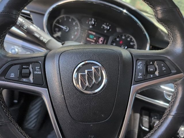 Used 2019 Buick Encore Essence image 28