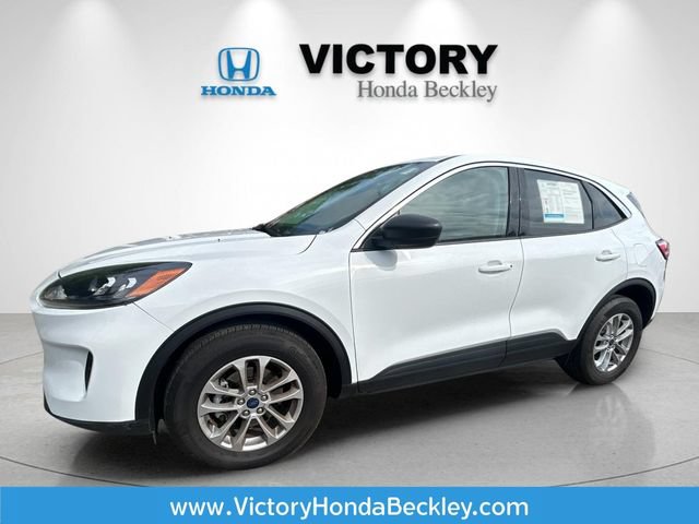 Used 2022 Ford Escape SE w/ Cold Weather Package