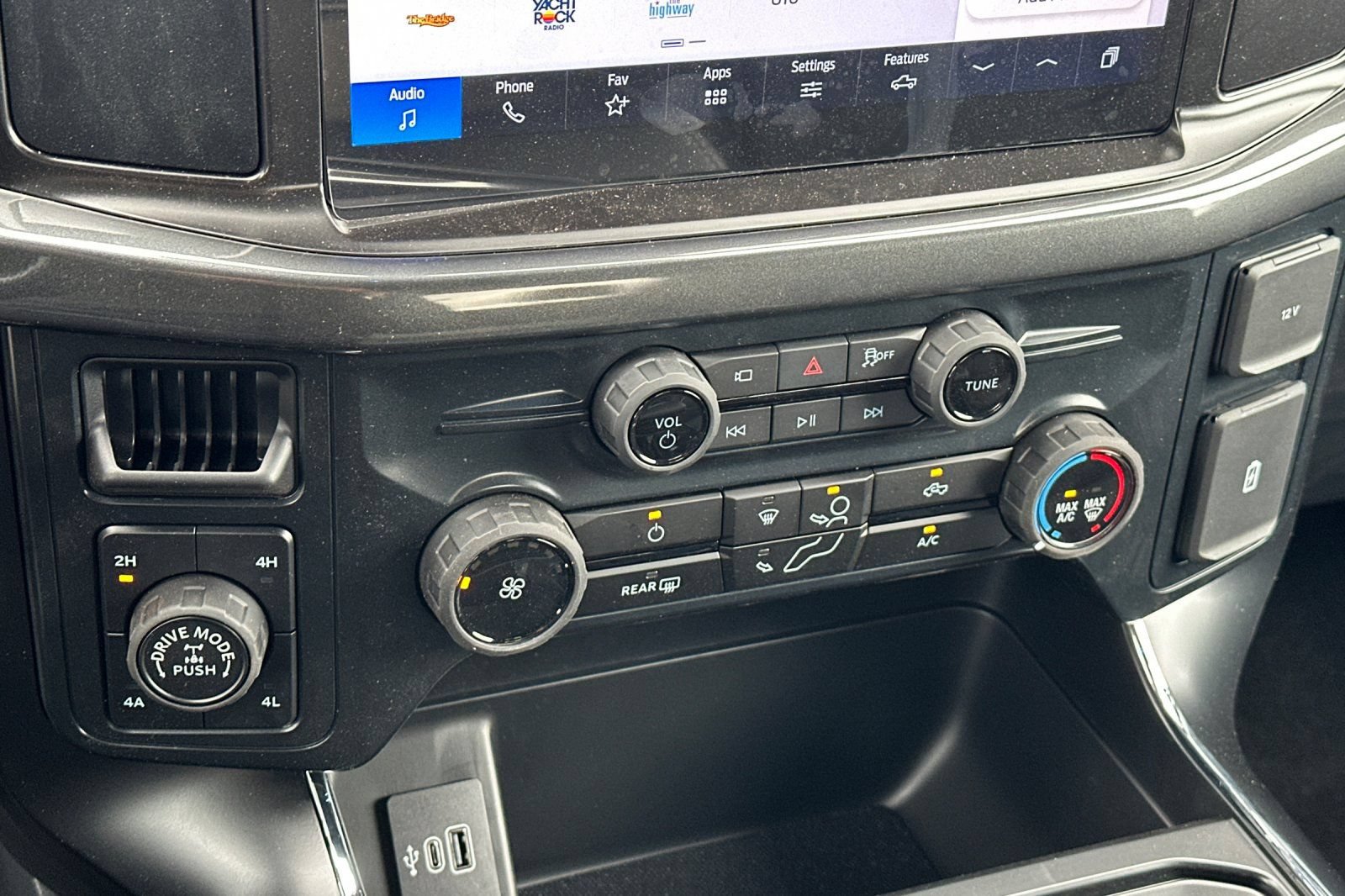 New 2026 Ford F150 STX w/ F-150 LOBO Package AWD/4WD image 19