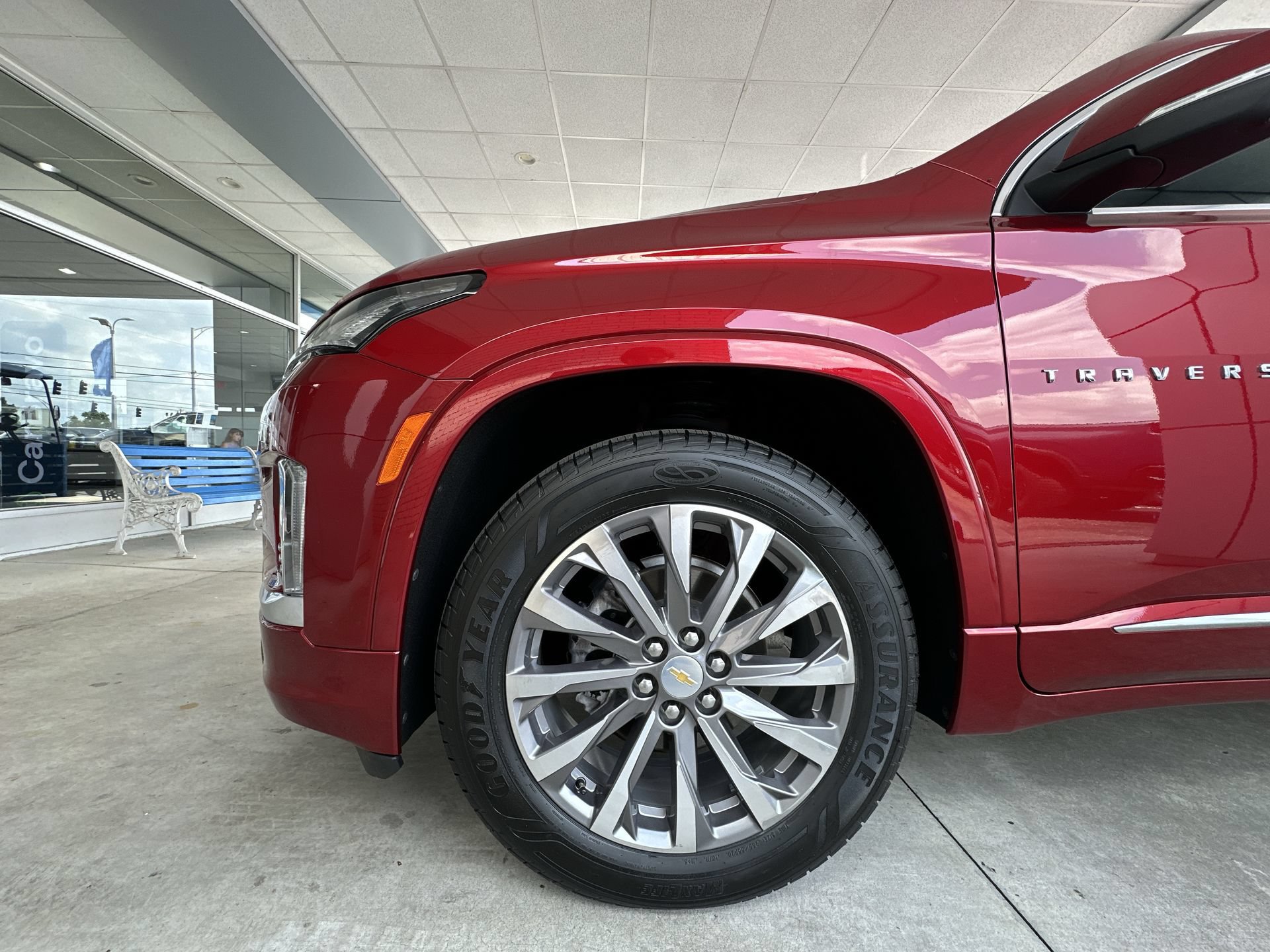 Certified 2023 Chevrolet Traverse Premier FWD image 31