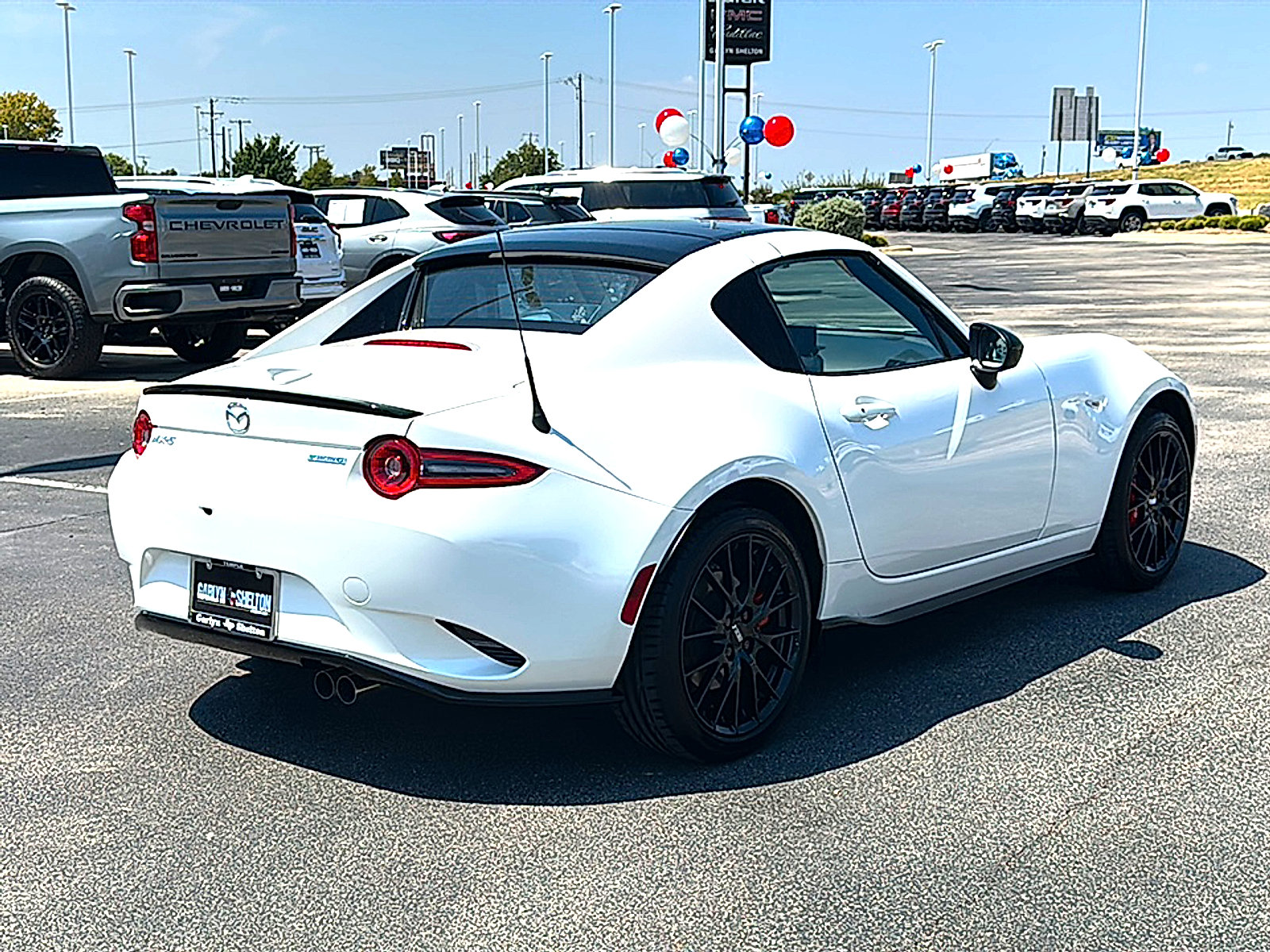 Used 2025 MAZDA MX-5 Miata RF Club RWD image 8