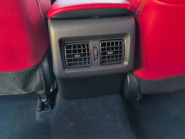 Used 2022 Toyota Camry XSE image 17