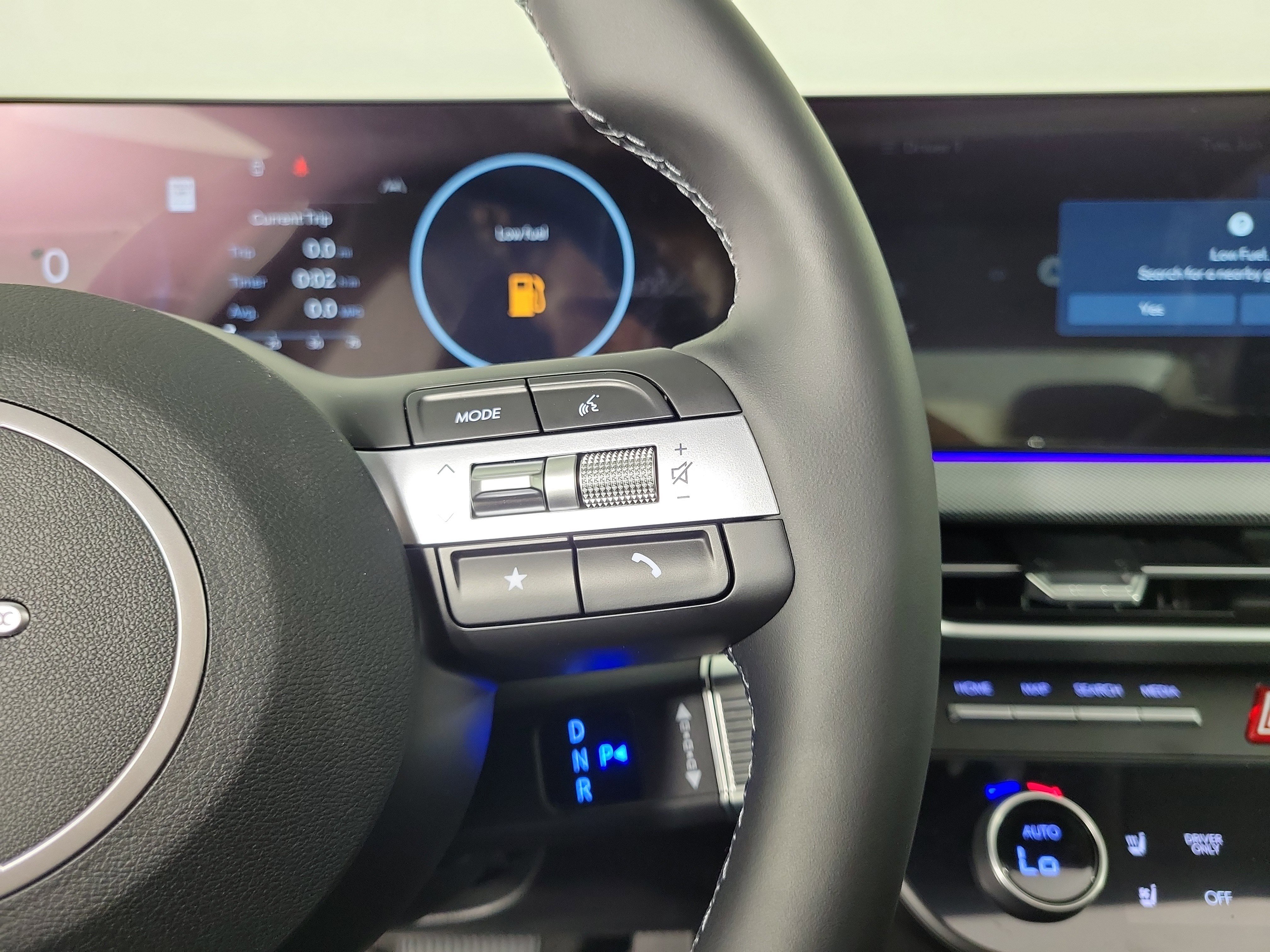 New 2025 Hyundai Sonata Limited image 20