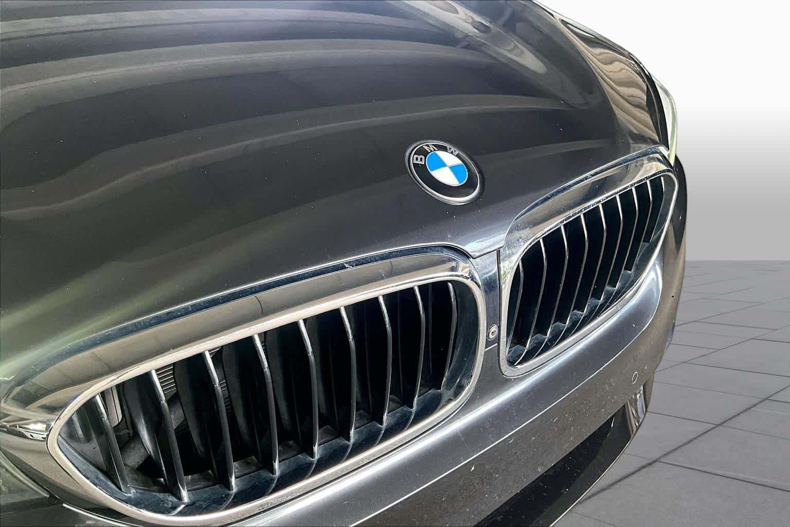 Used 2020 BMW 540i w/ Convenience Package RWD image 28
