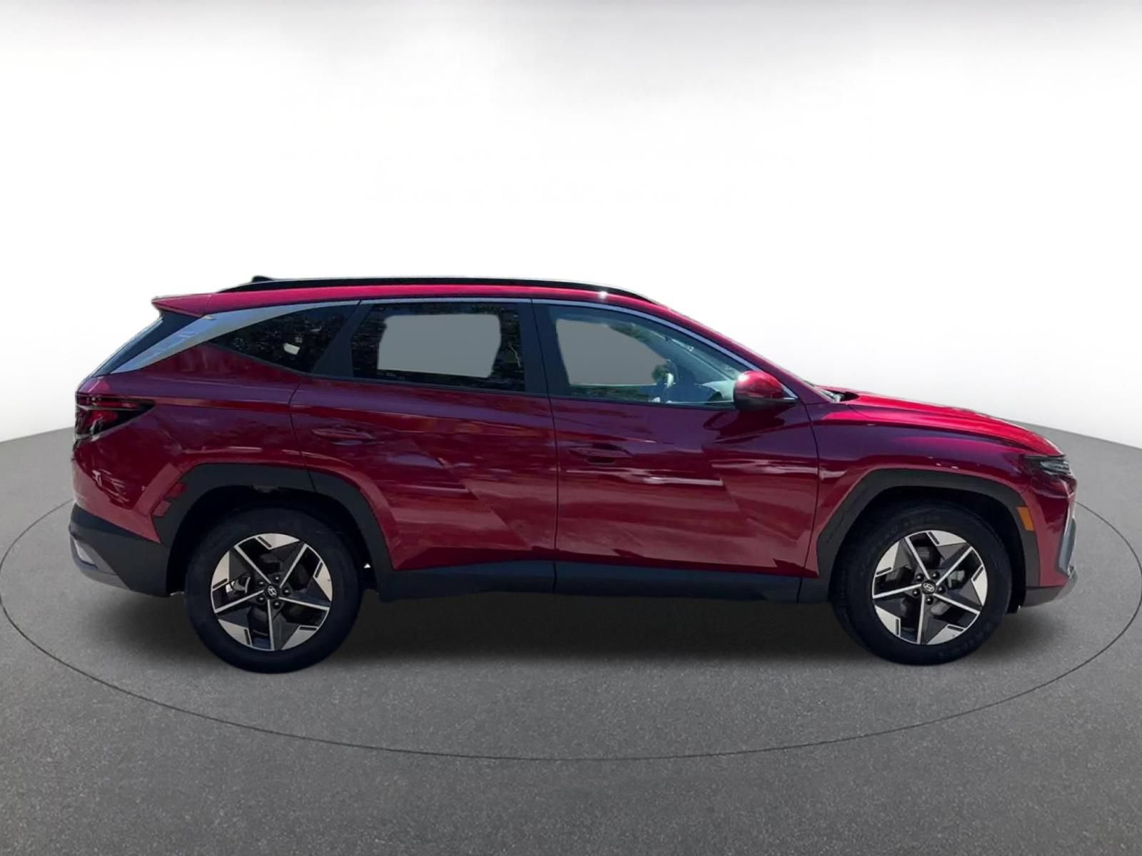 Used 2026 Hyundai Tucson SEL FWD image 15
