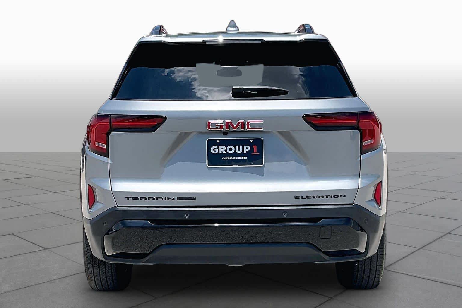 Used 2026 GMC Terrain Elevation w/ Elevation Premium Package AWD/4WD image 5