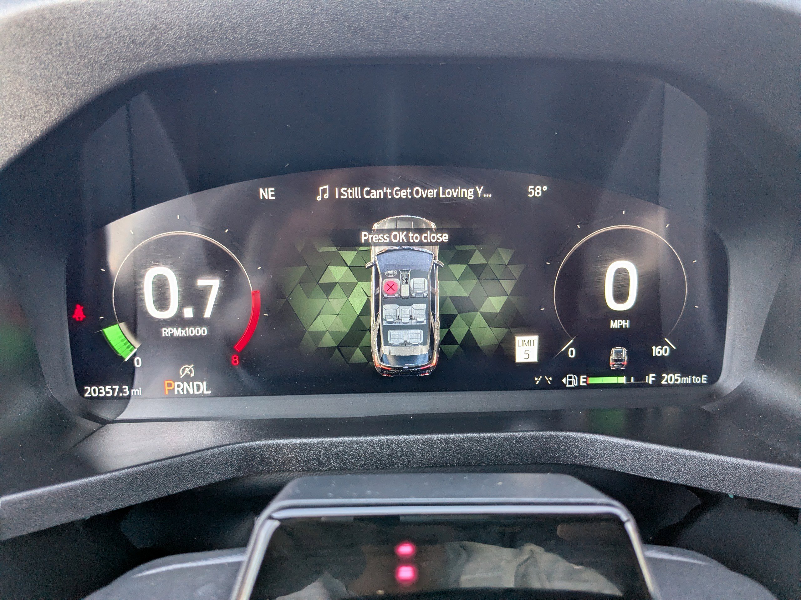 Used 2025 Ford Explorer ST-Line w/ ST-Line Street Pack image 31