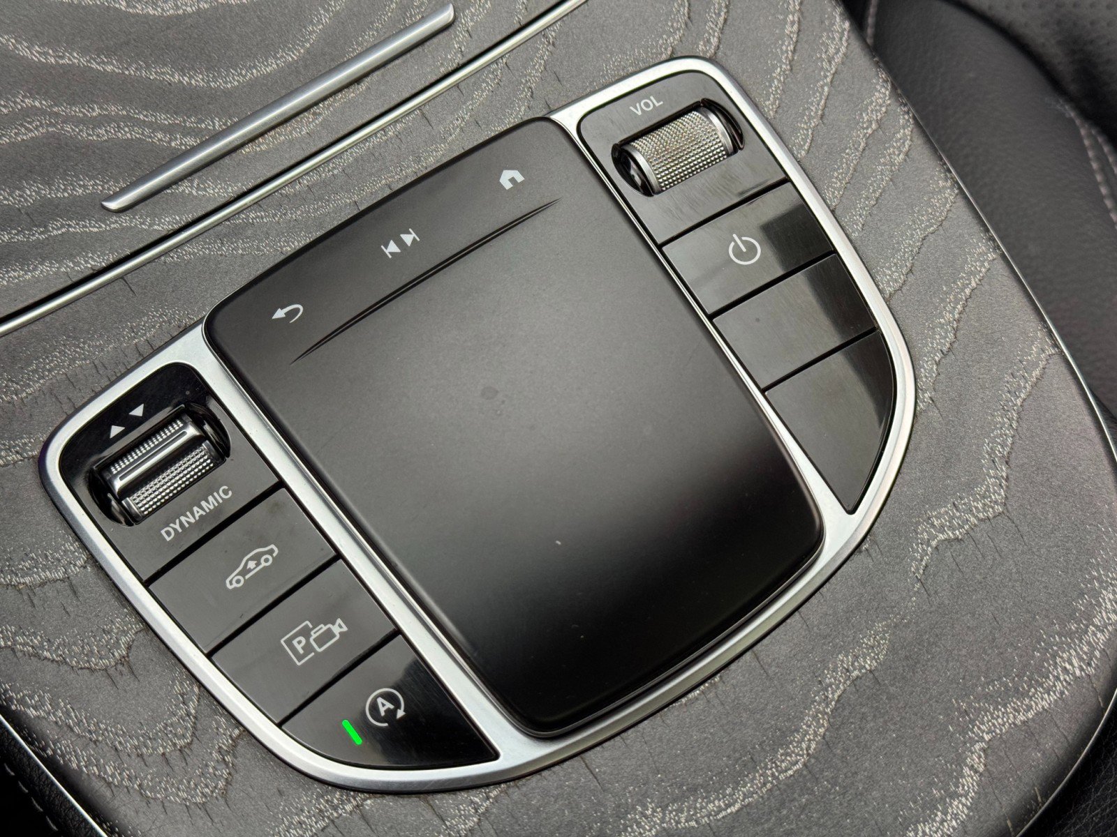 Used 2021 Mercedes-Benz E 350 Sedan w/ Premium Package image 35