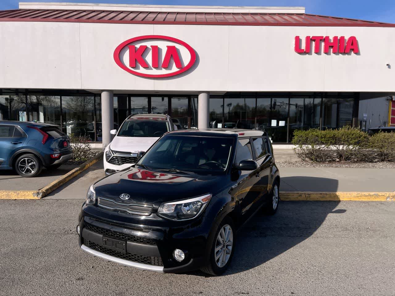 Used 2018 Kia Soul + FWD video 1