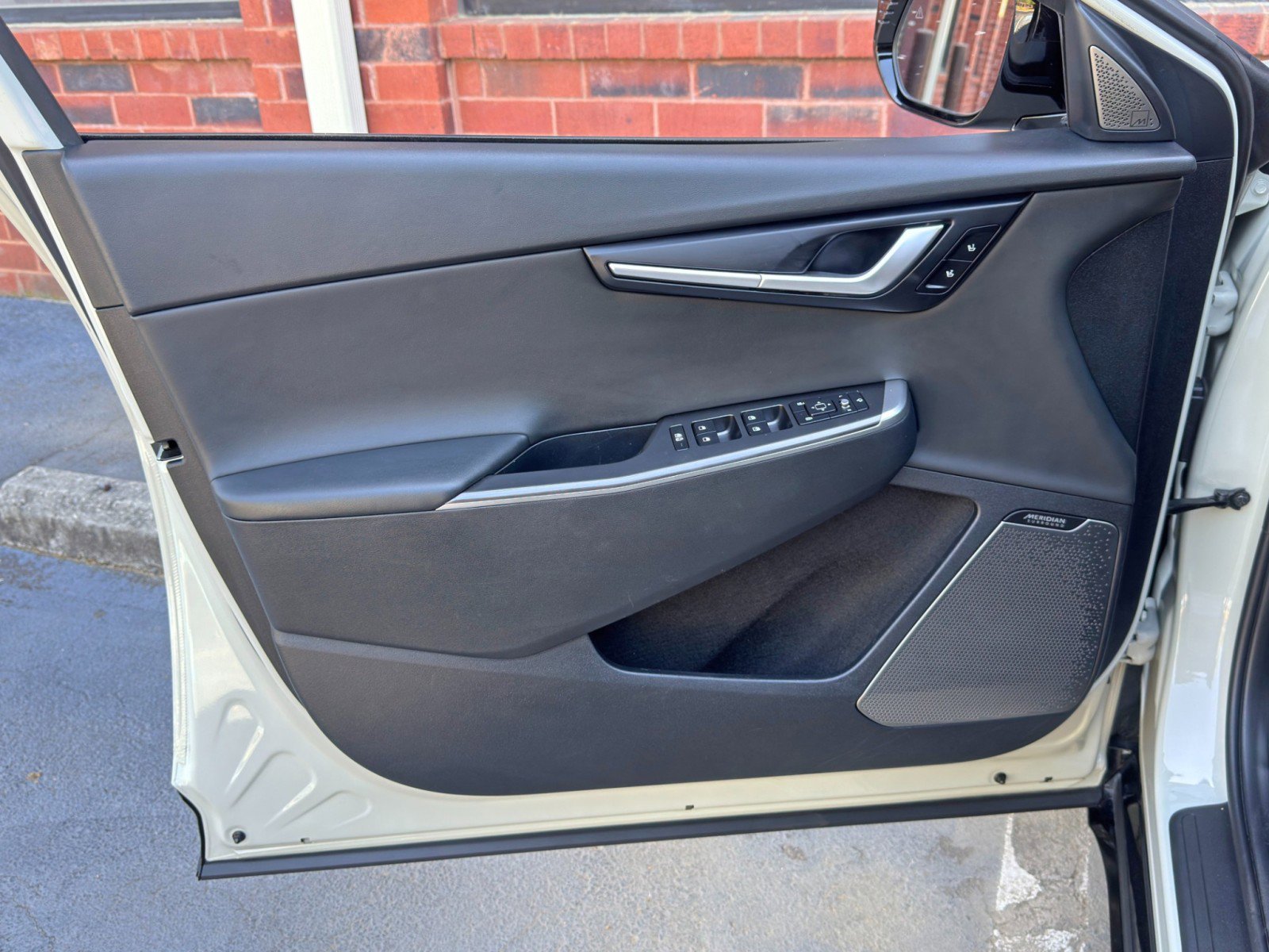 Used 2023 Kia EV6 Wind w/ Wind Technology Package image 43