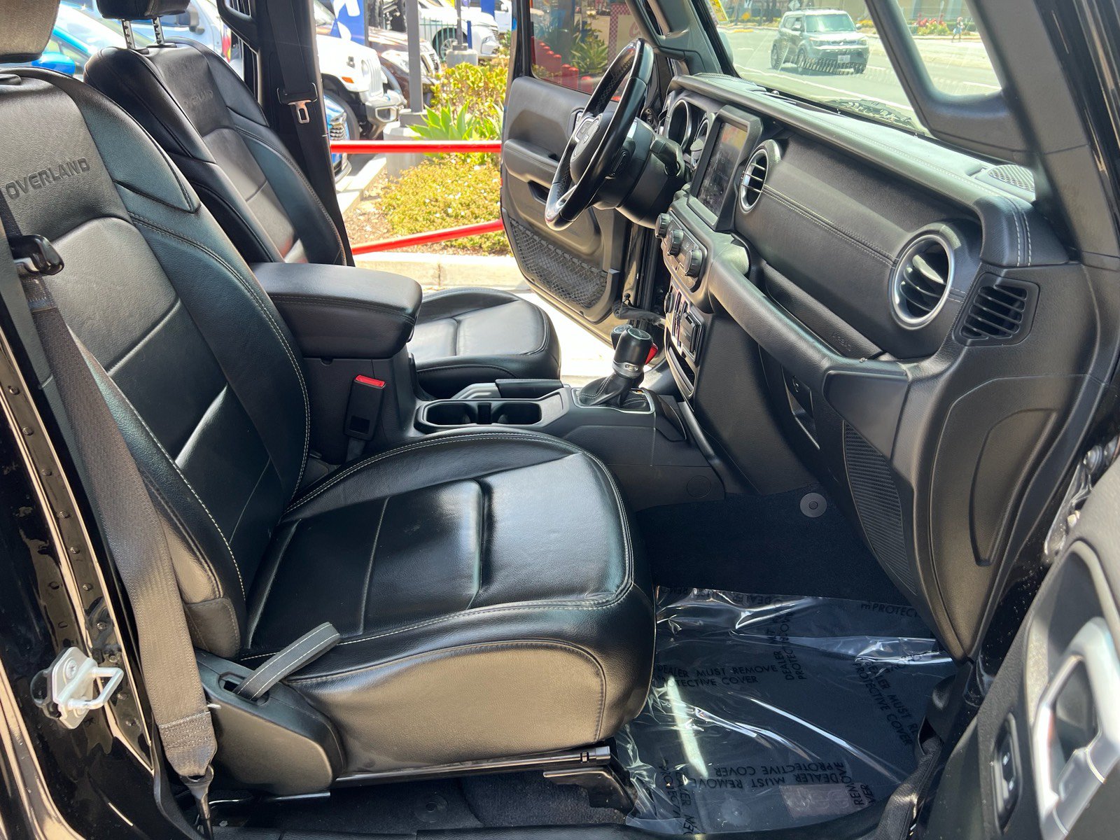 Used 2020 Jeep Gladiator Overland AWD/4WD image 35