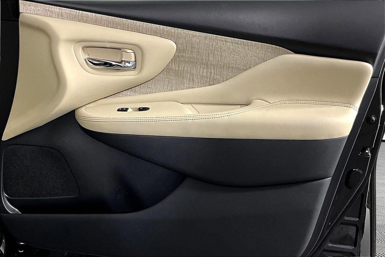 Used 2020 Nissan Murano SL w/ Moonroof Package image 28