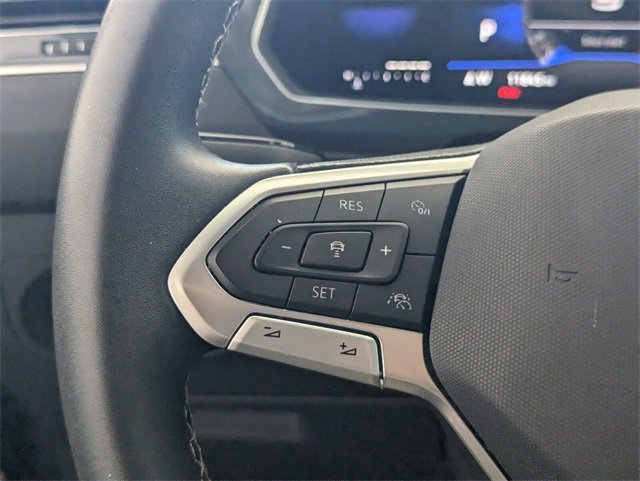 Certified 2022 Volkswagen Tiguan SE w/ Panoramic Sunroof Package image 28