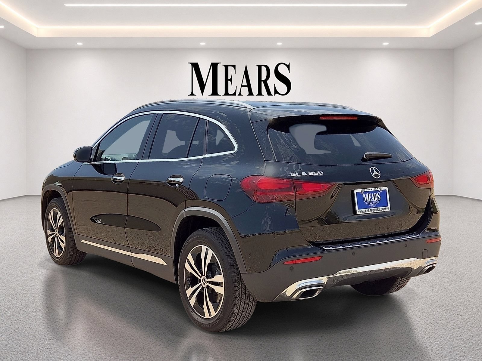 Used 2025 Mercedes-Benz GLA 250 image 3