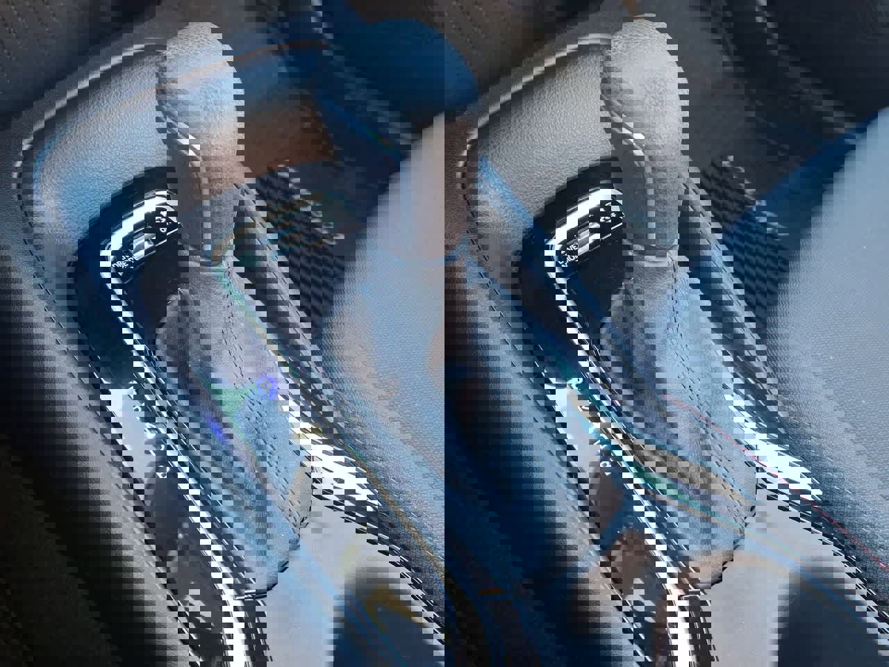 Used 2023 Toyota Corolla SE image 18