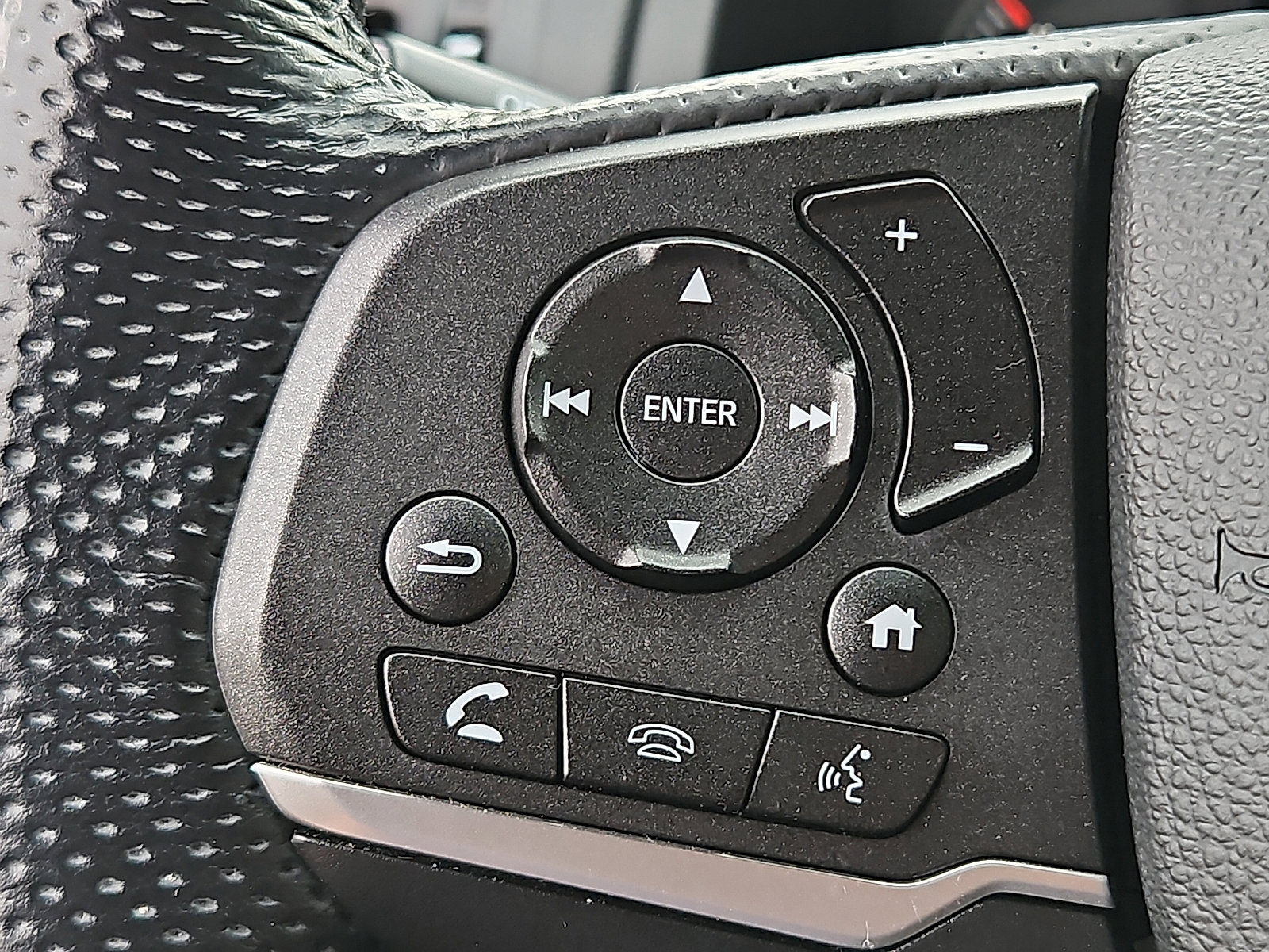 Used 2023 Honda Passport EX-L image 22