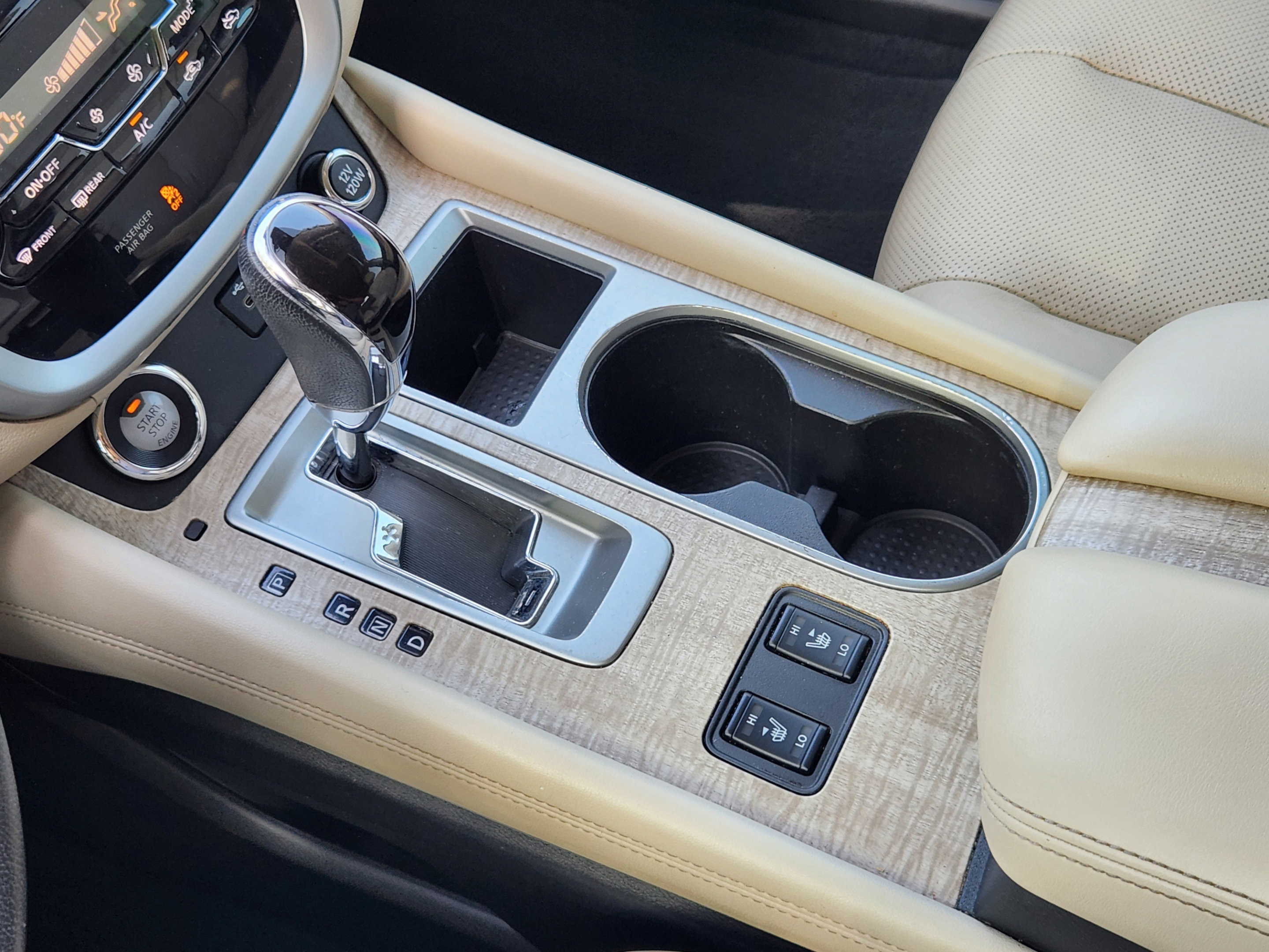 Used 2020 Nissan Murano SL w/ Moonroof Package FWD image 15