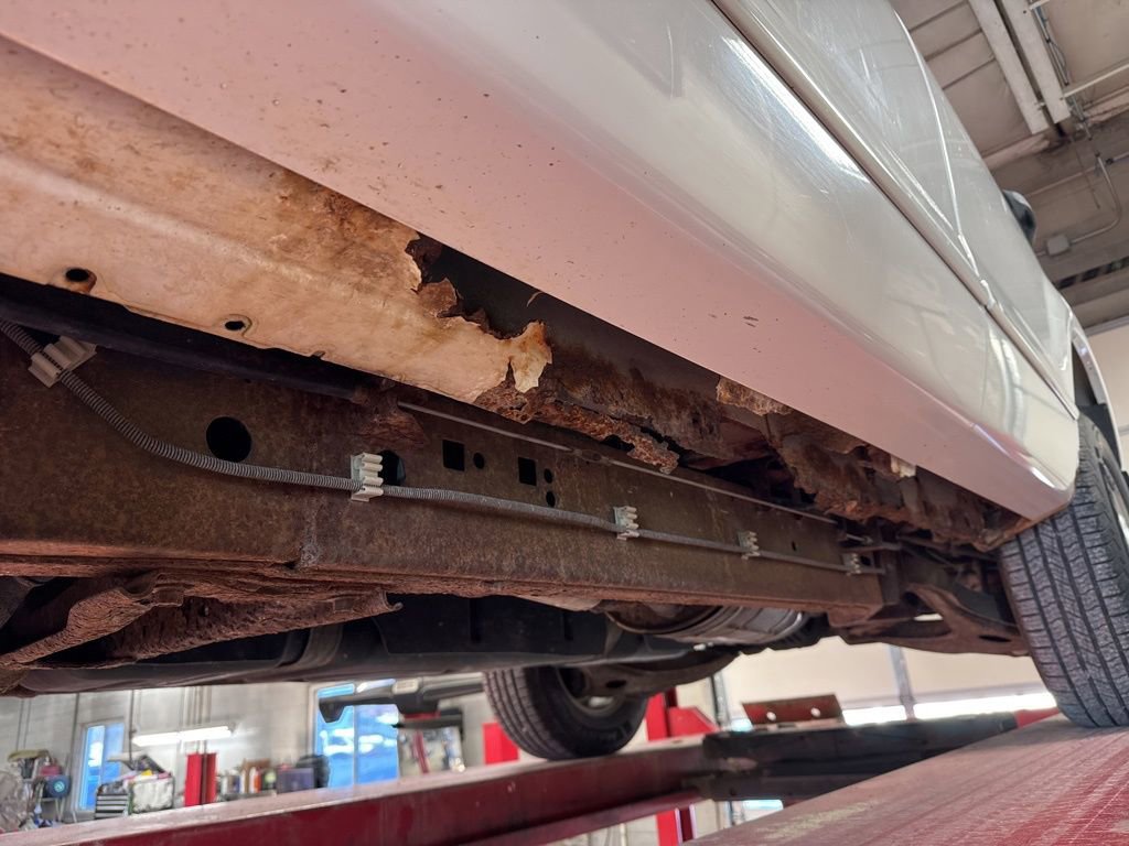 Used 2002 Ford Explorer XLS image 39