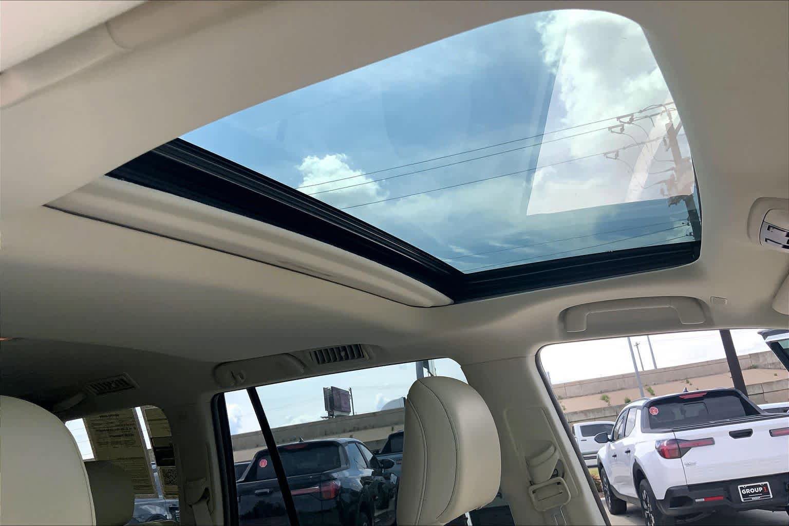 Used 2019 Lexus GX 460 Luxury AWD/4WD image 14