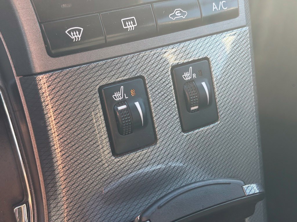 Used 2013 Toyota Venza XLE w/ Tow Prep Pkg AWD/4WD image 27