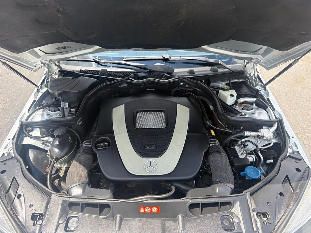 Used 2011 Mercedes-Benz C 300 4MATIC Sedan image 34