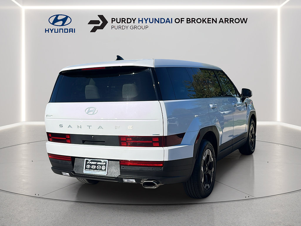 Certified 2026 Hyundai Santa Fe SE AWD/4WD image 3